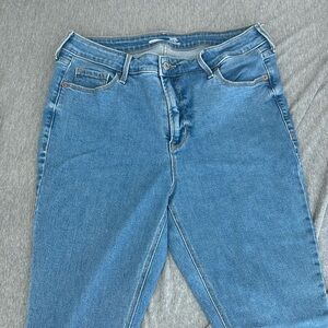 Old Navy Rockstar skinnny jeans size 14